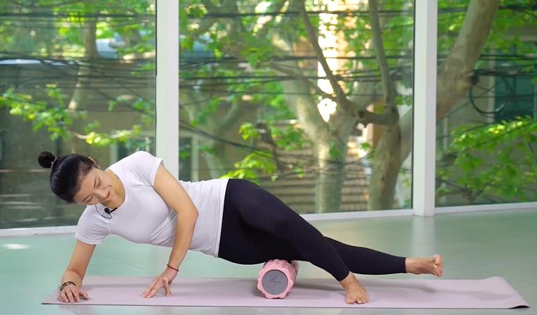 大家一起做瑜珈